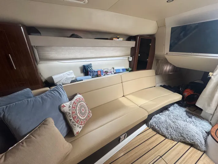  Yacht Photos Pics 2013 REGAL 35 SPORT COUPE - Image 16