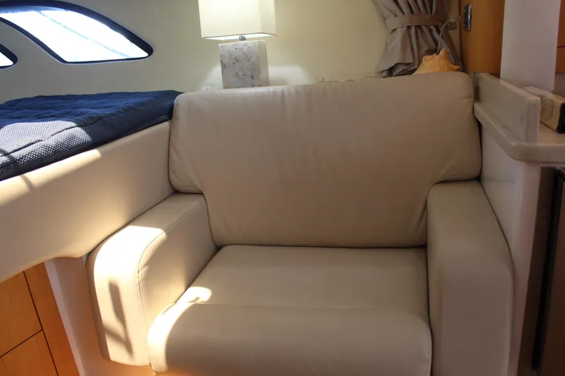 High Times Yacht Photos Pics Starboard Salon Seating