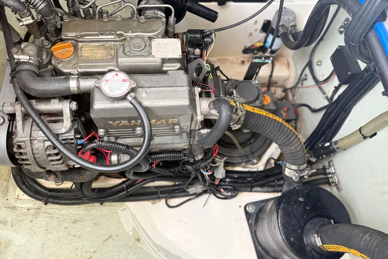 Sweet 2 Bad Yacht Photos Pics 