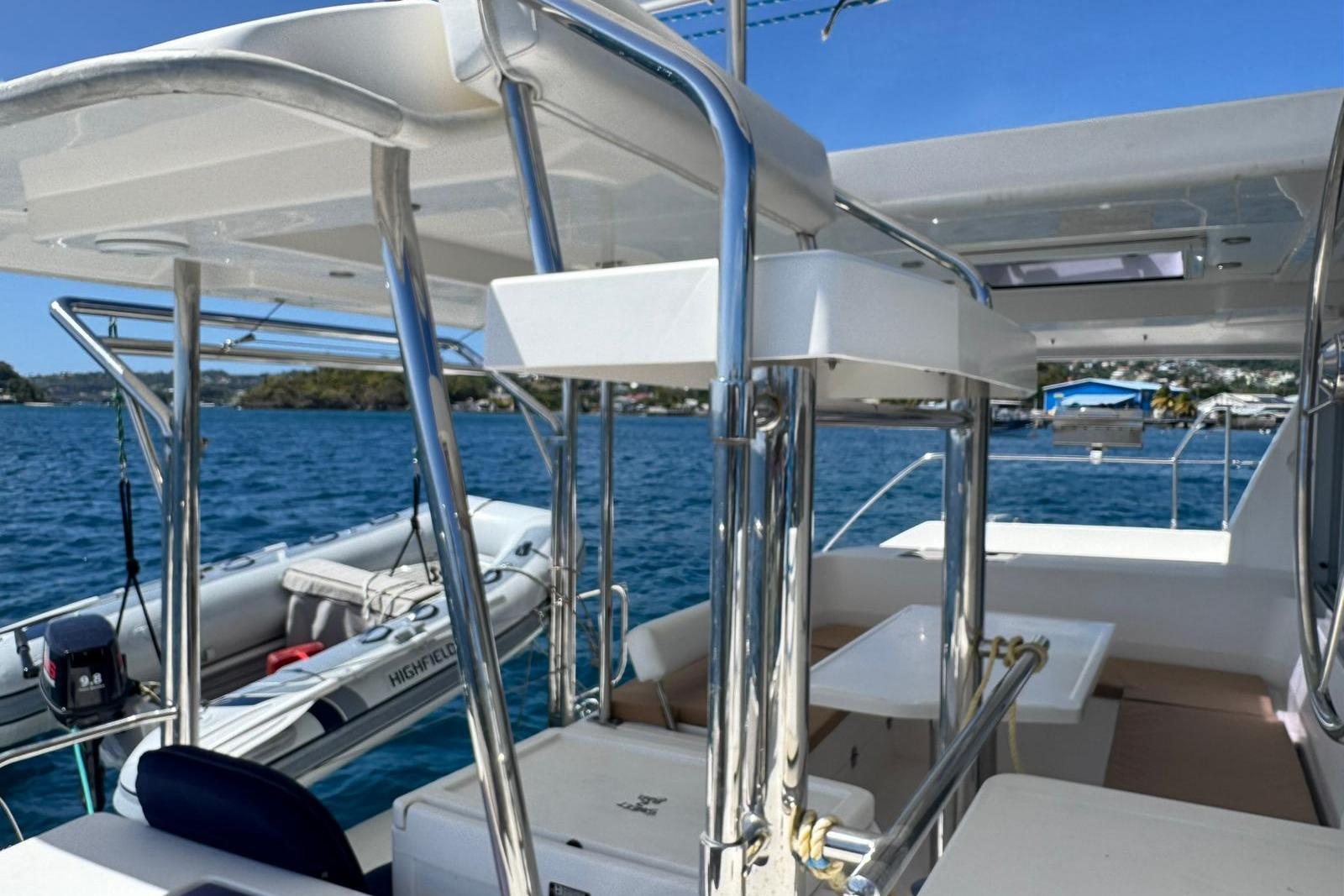 2017 Leopard 40 catamaran with sleek design, docked on blue waters, featuring modern amenities.