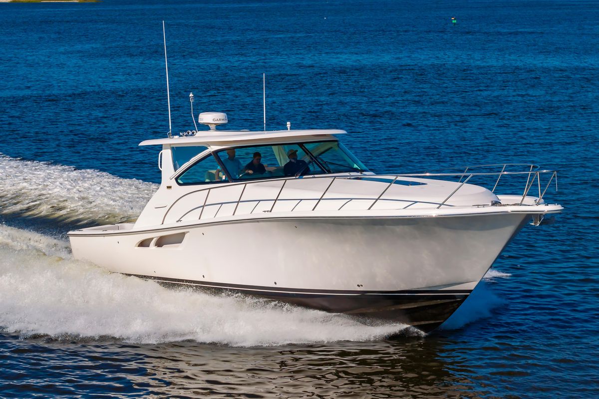 2014 Tiara Yachts 43 