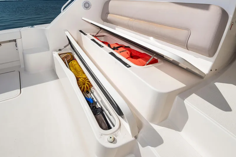 Proteus II Yacht Photos Pics 