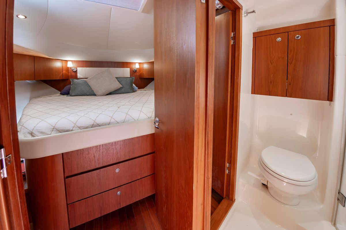 2014 Tiara Yachts 43 