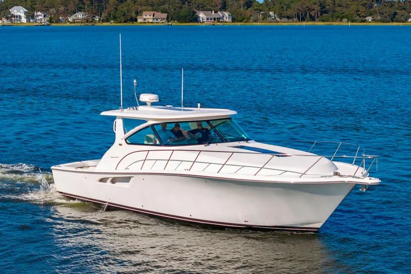 Proteus II Yacht Photos Pics 