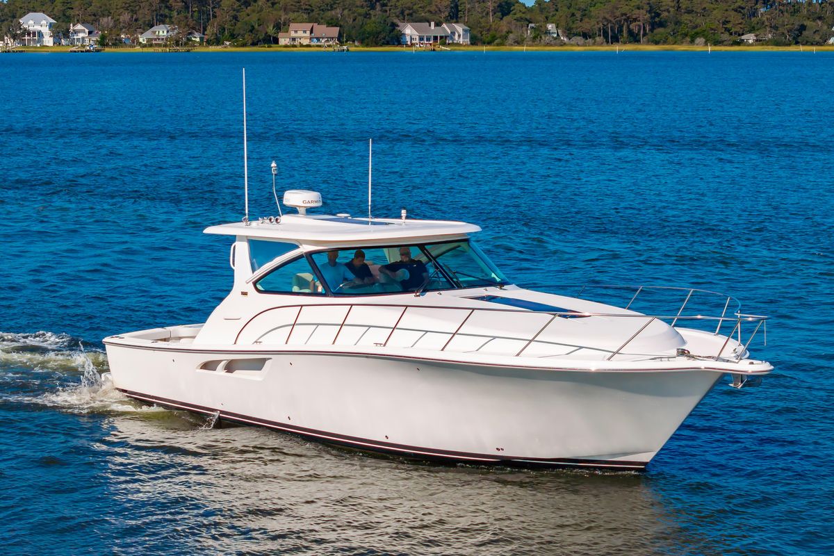 2014 Tiara Yachts 43 