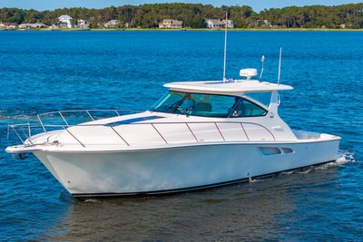 Yacht