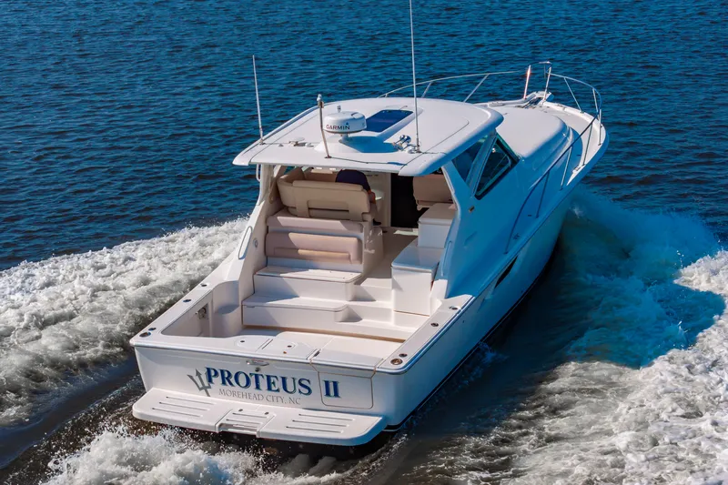Proteus II Yacht Photos Pics 