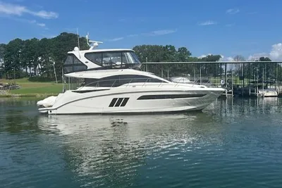 Sea Ray 510 Fly