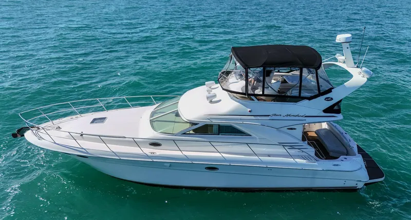 Capt Hoek II Yacht Photos Pics 