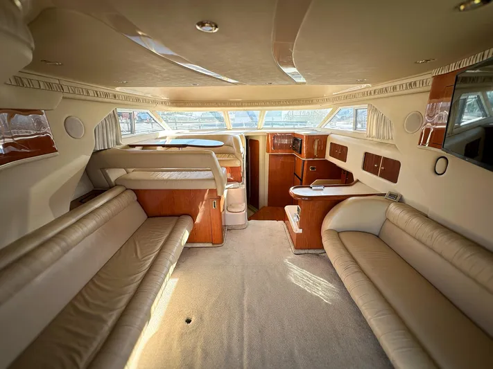 Capt Hoek II Yacht Photos Pics 