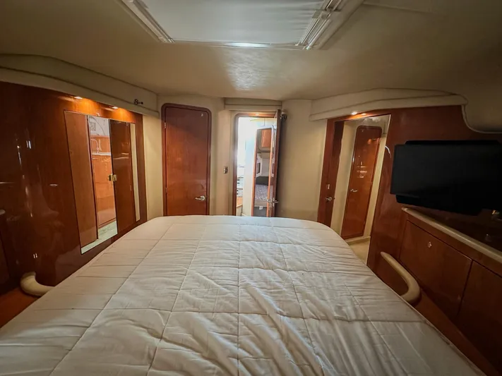 Capt Hoek II Yacht Photos Pics 