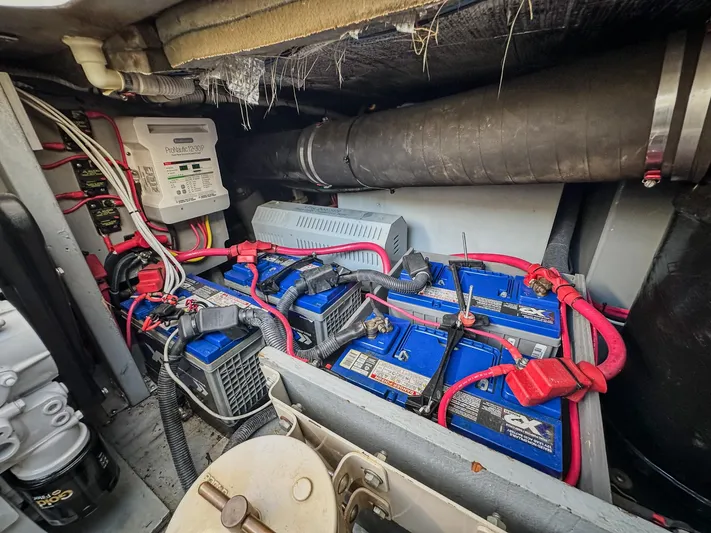 Capt Hoek II Yacht Photos Pics 