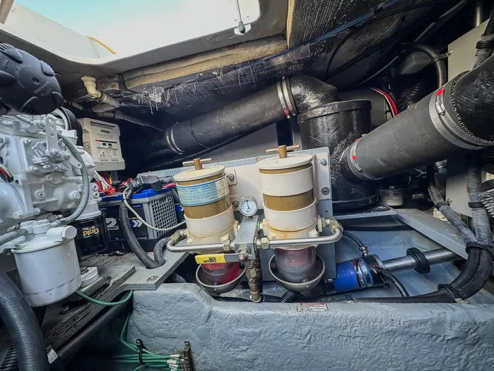 Capt Hoek II Yacht Photos Pics 