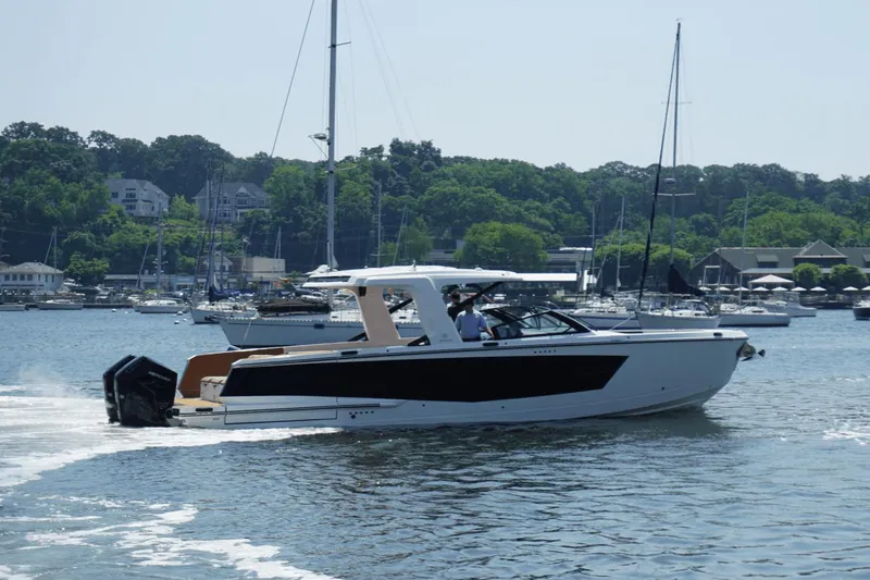 2024 Aviara Av40 Outboard Yacht Photos Pics 