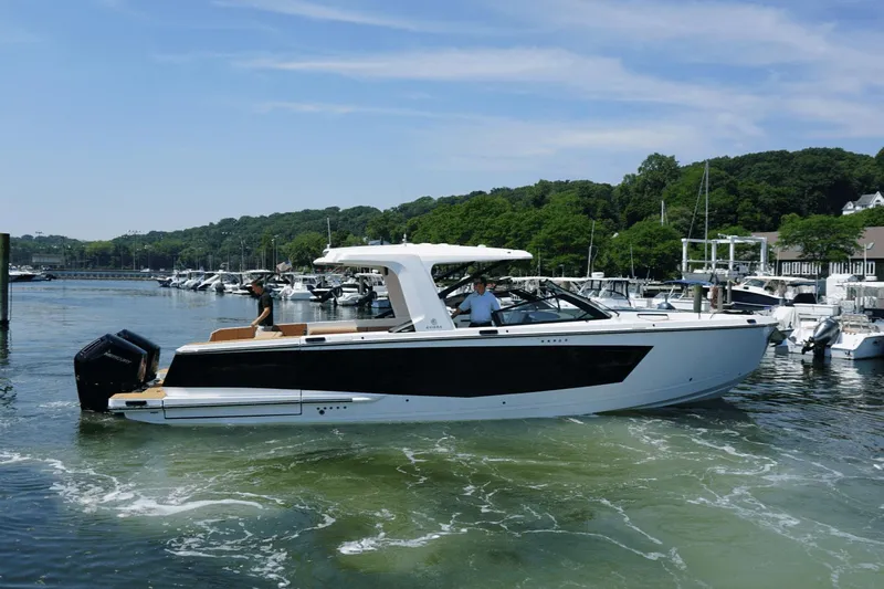 2024 Aviara Av40 Outboard Yacht Photos Pics 
