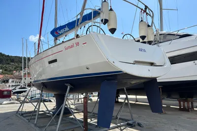 2018 Jeanneau Sun Odyssey 389