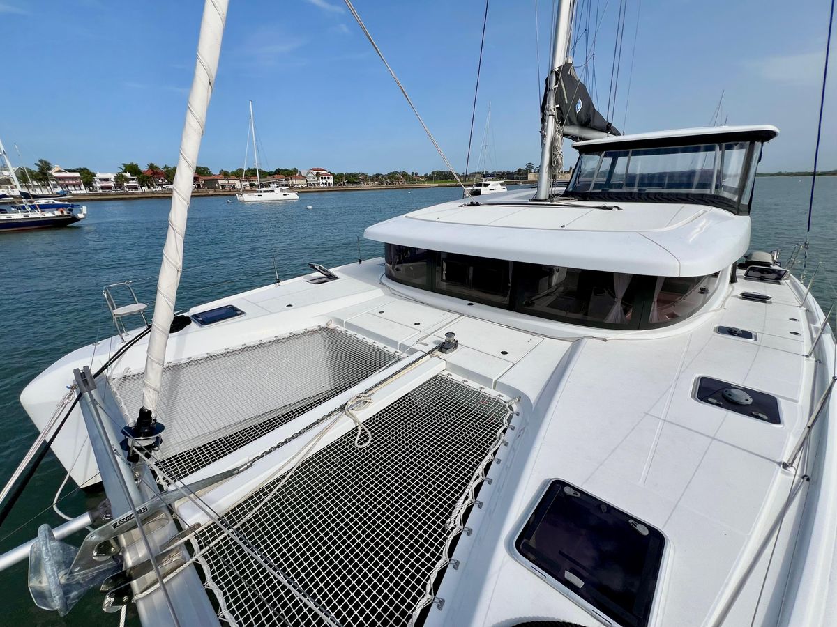 2024 Lagoon 42 