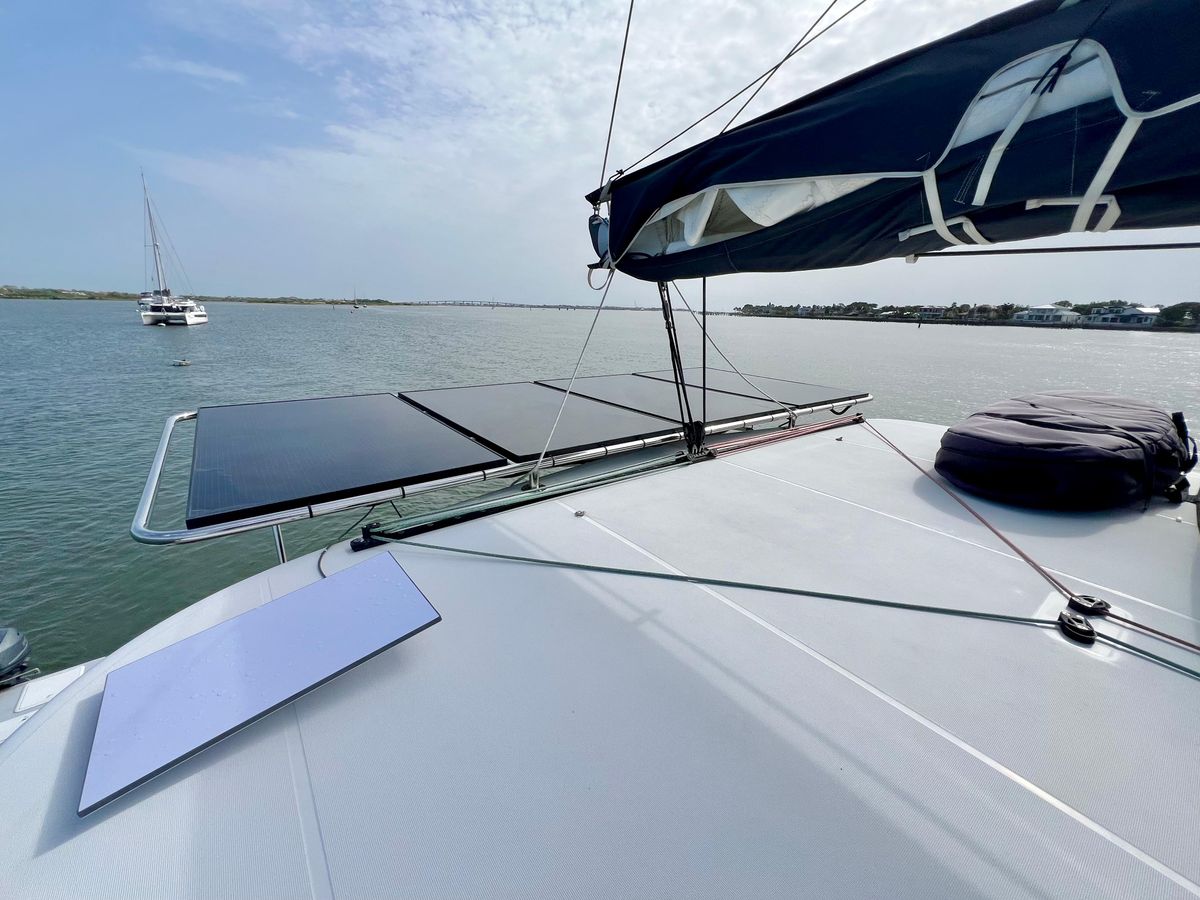 2024 Lagoon 42 