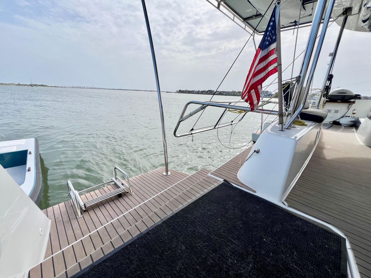 2024 Lagoon 42 
