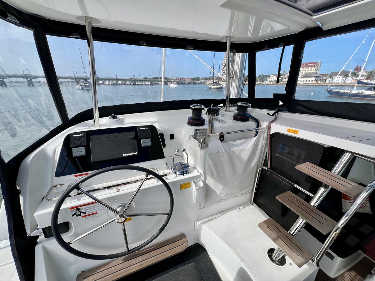 2024 Lagoon 42 