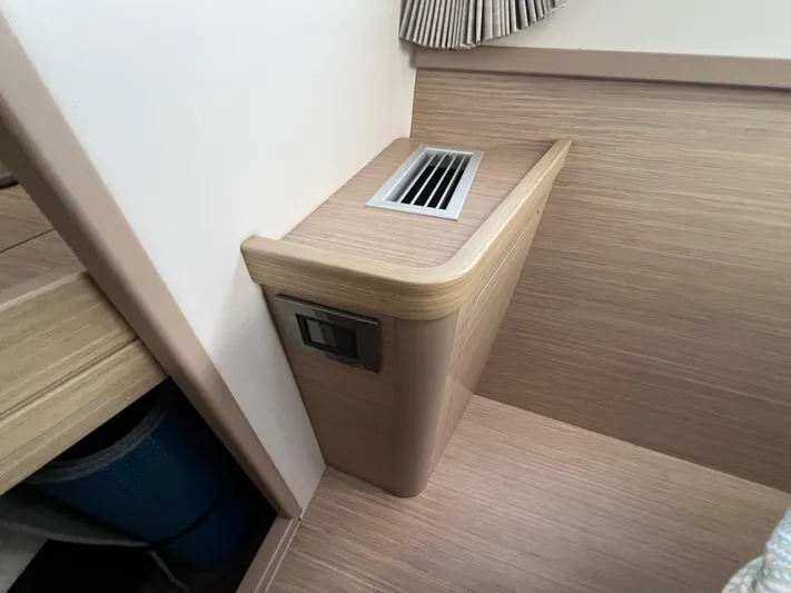 Roxie Yacht Photos Pics 