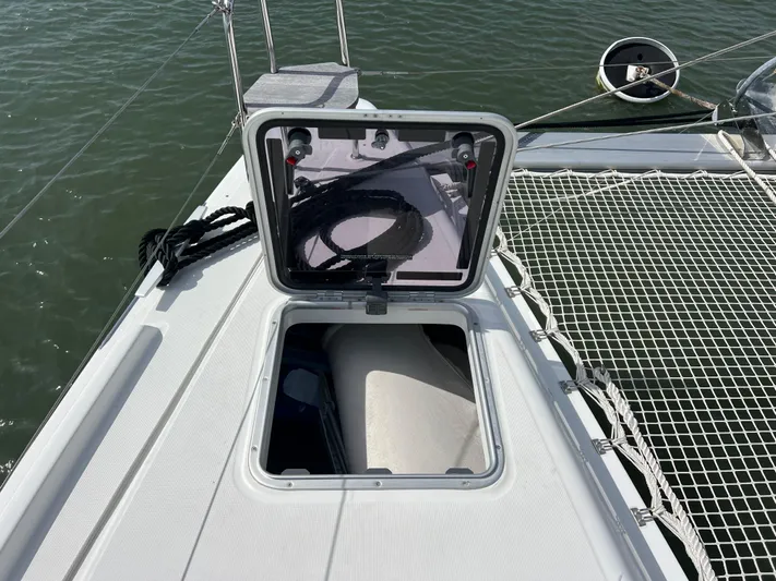 Roxie Yacht Photos Pics 