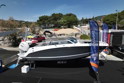 2023 Four Winns HD5 OB