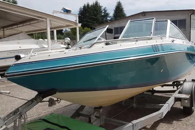 1990 Four Winns Horzion 180