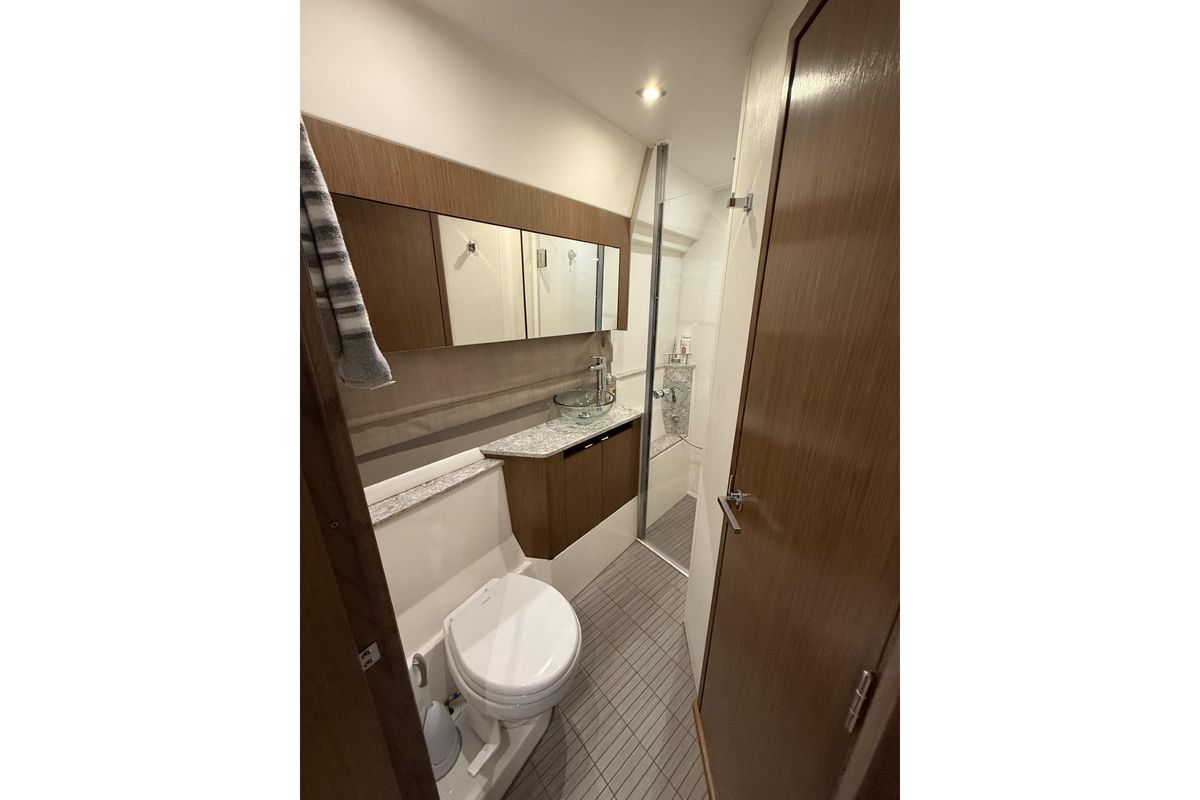 2018 Sea Ray 46 