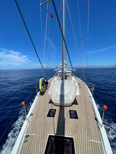 Southern Cross Yacht Photos Pics Dufour 560 Grand Large 2015 sailing on open sea under clear blue sky.