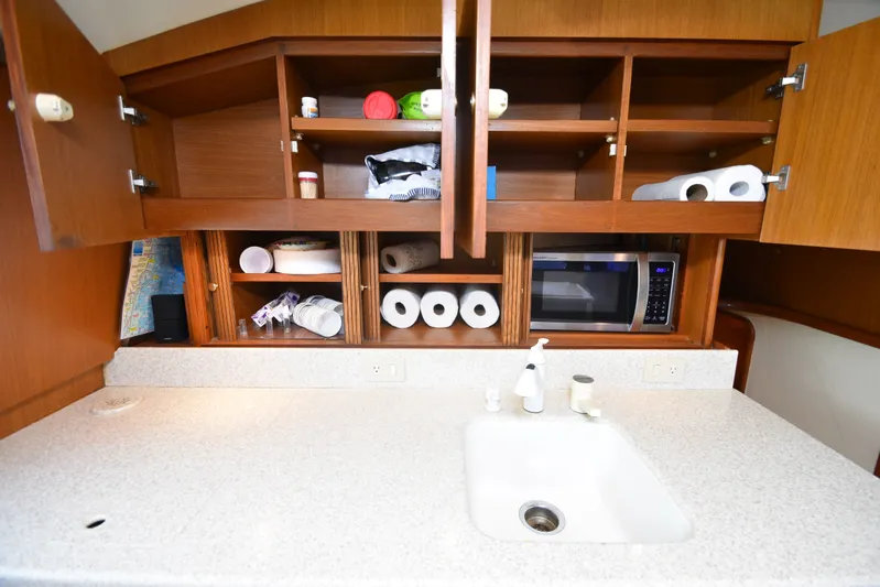 Series 60, Repainted Yacht Photos Pics Galley on a 2000 Ocean Yachts 48 Convertible.