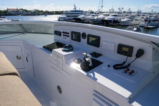 Uh Oh Yacht Photos Pics 