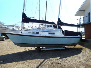 1984 Hunter Liberty 22