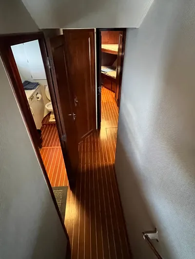 Magic Circle Yacht Photos Pics 