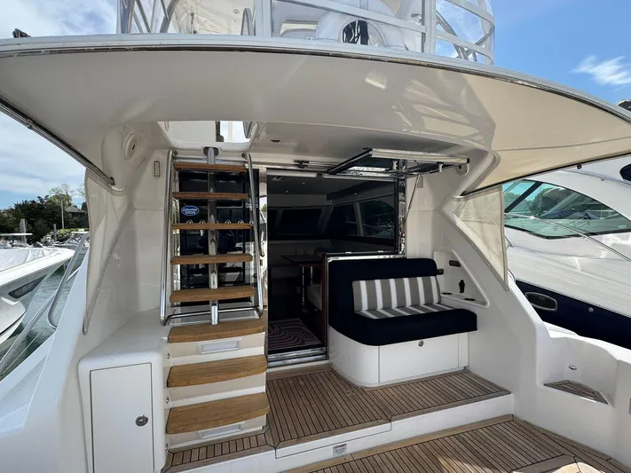  Yacht Photos Pics 2016 RIVIERA 43 FLY - Image 63