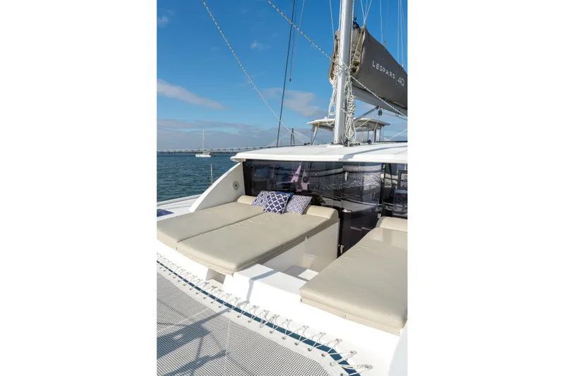 Everything Zen Yacht Photos Pics Luxurious 2017 Leopard 40 catamaran with sunbathing deck and scenic ocean view.
