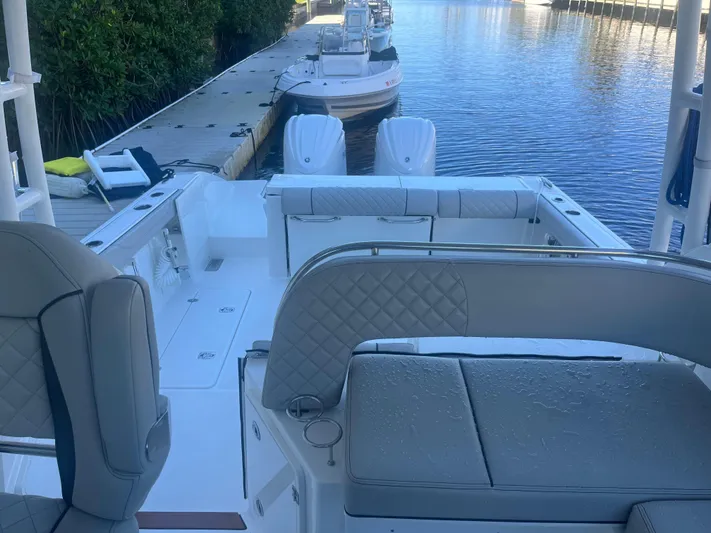  Yacht Photos Pics 2022 Pursuit 325 Os - Image 13