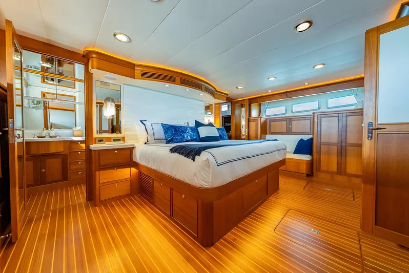 Beth Ann Yacht Photos Pics Master