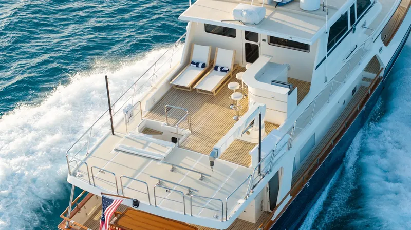 Beth Ann Yacht Photos Pics Sundeck