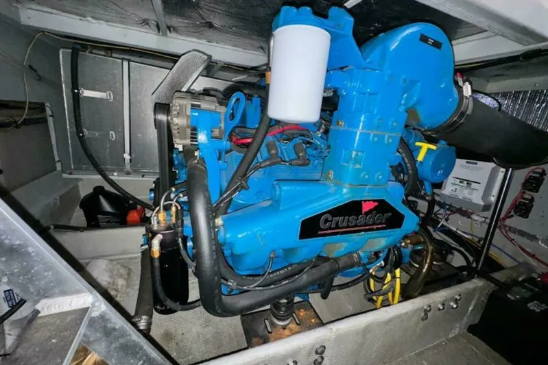  Yacht Photos Pics Engine room of a 2004 Silverton 35 Motor Yacht with Crusader engine.