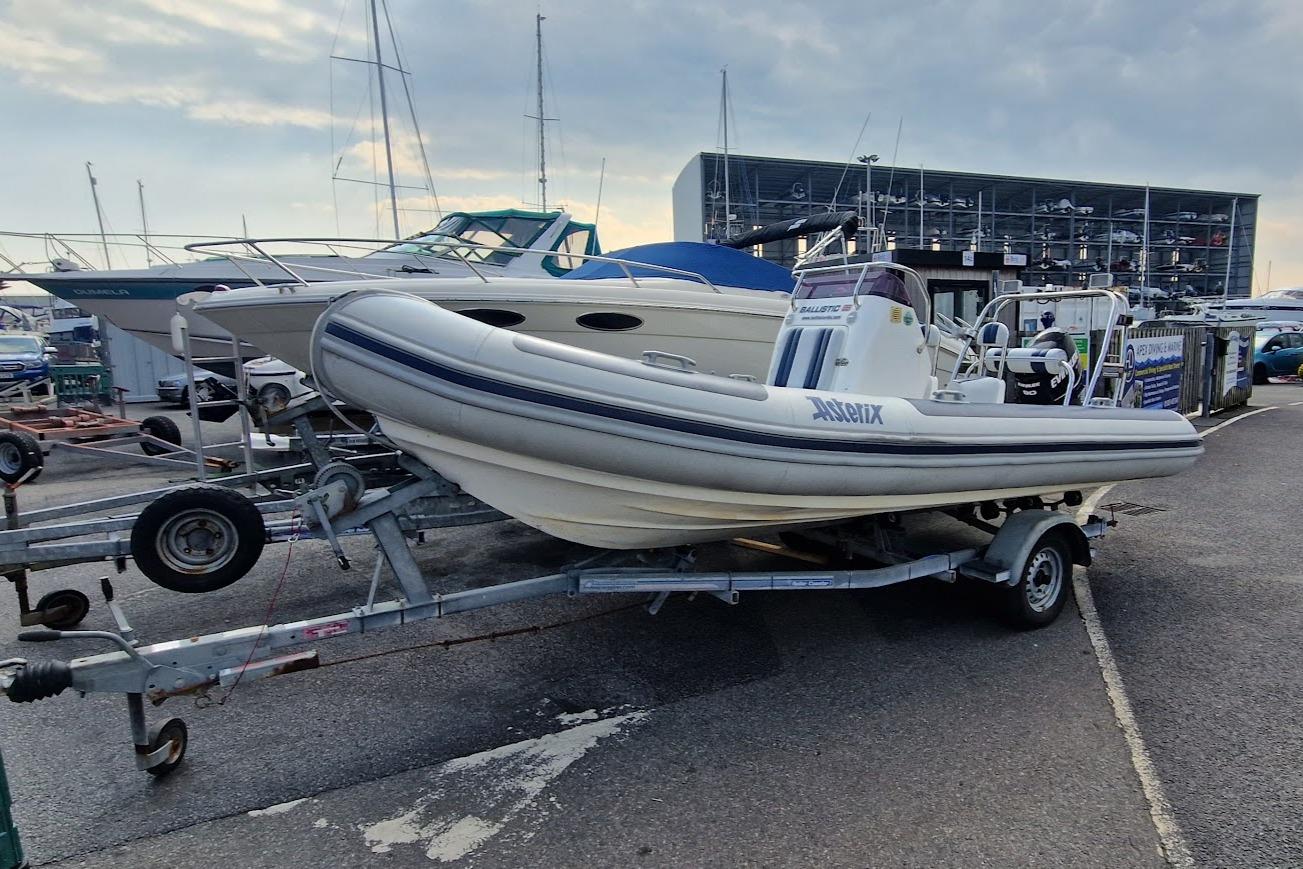 Ballistic 550 RIB 6m 2010, RIBs - Dorset | Boot24