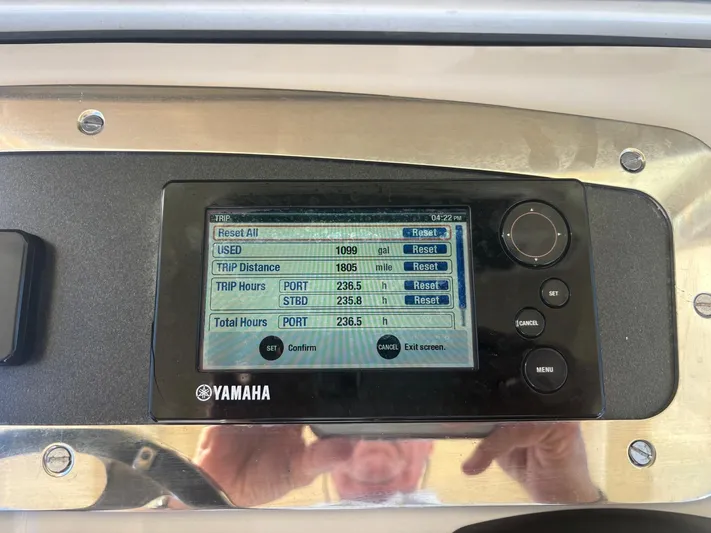  Yacht Photos Pics Yamaha boat display showing trip data on Scout 282 XSF, 2013 model.