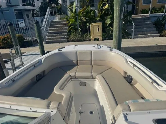  Yacht Photos Pics 2016 Boston Whaler 320 Vantage boat interior view at dock.