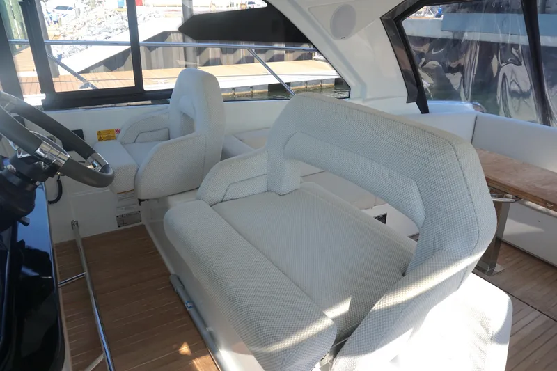 War Downs Eagle Yacht Photos Pics 2022 beneteau grand turismo 41 war downs eagle Captains Chairs