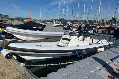 2006 Scorpion 8.75