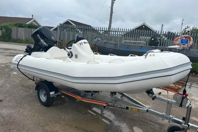 2023 Zodiac Yachtline 400