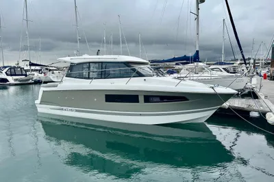 Jeanneau NC9