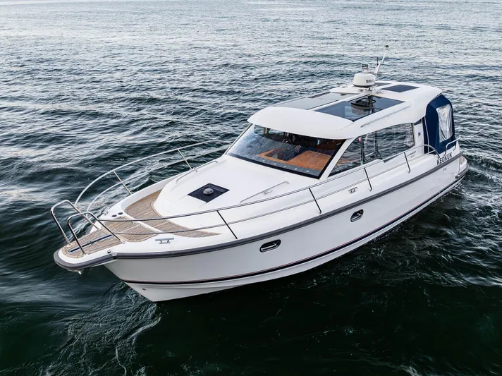 Keokuk Yacht Photos Pics Nimbus 365 Coupe 2020 yacht cruising on open water.