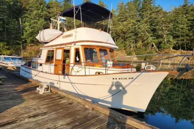 CHB Double Cabin Trawler