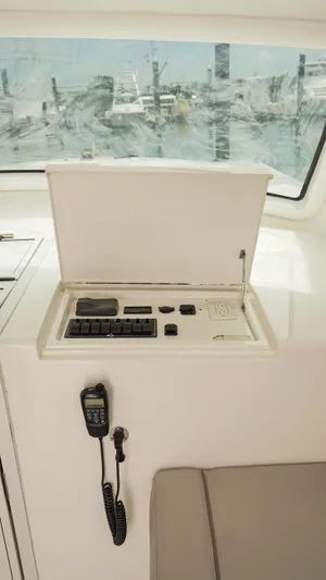 Day Tripper Yacht Photos Pics 